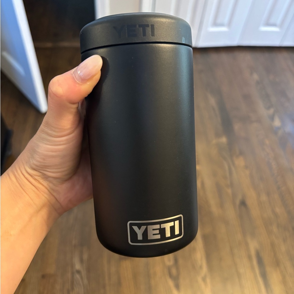 YETI black can cooler